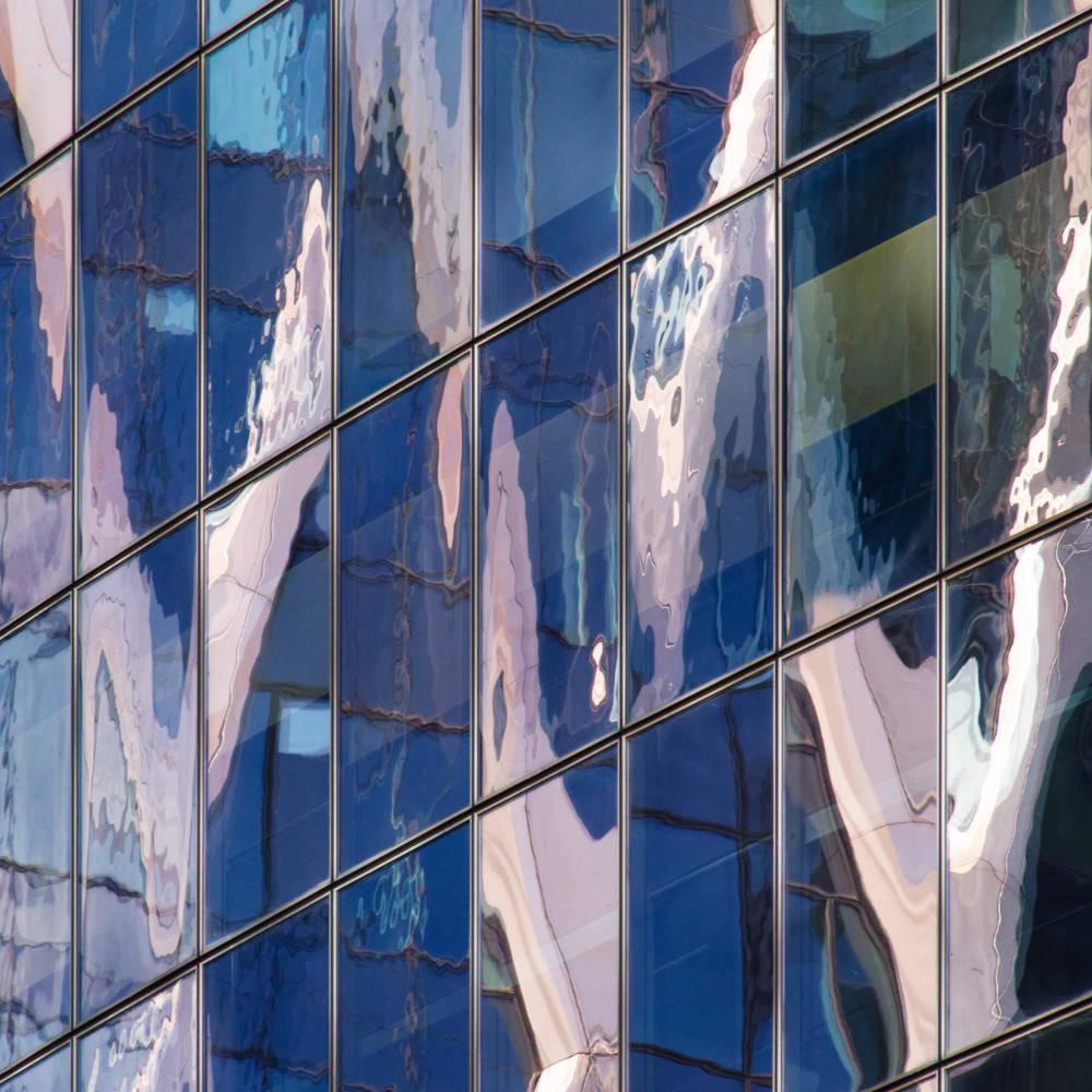 image: This is &lsquo;la d&eacute;fense (lxiii) 1&rsquo;.