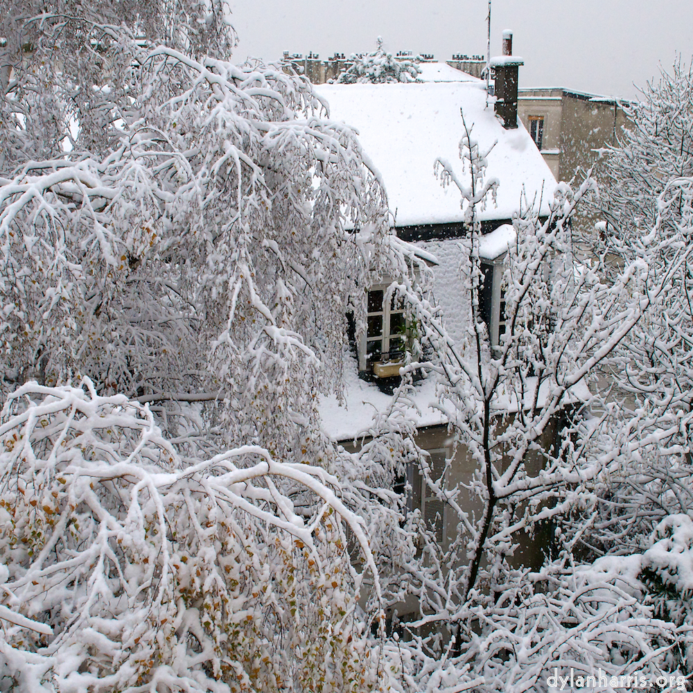 image: This is &lsquo;montmartre (xii) 6&rsquo;.