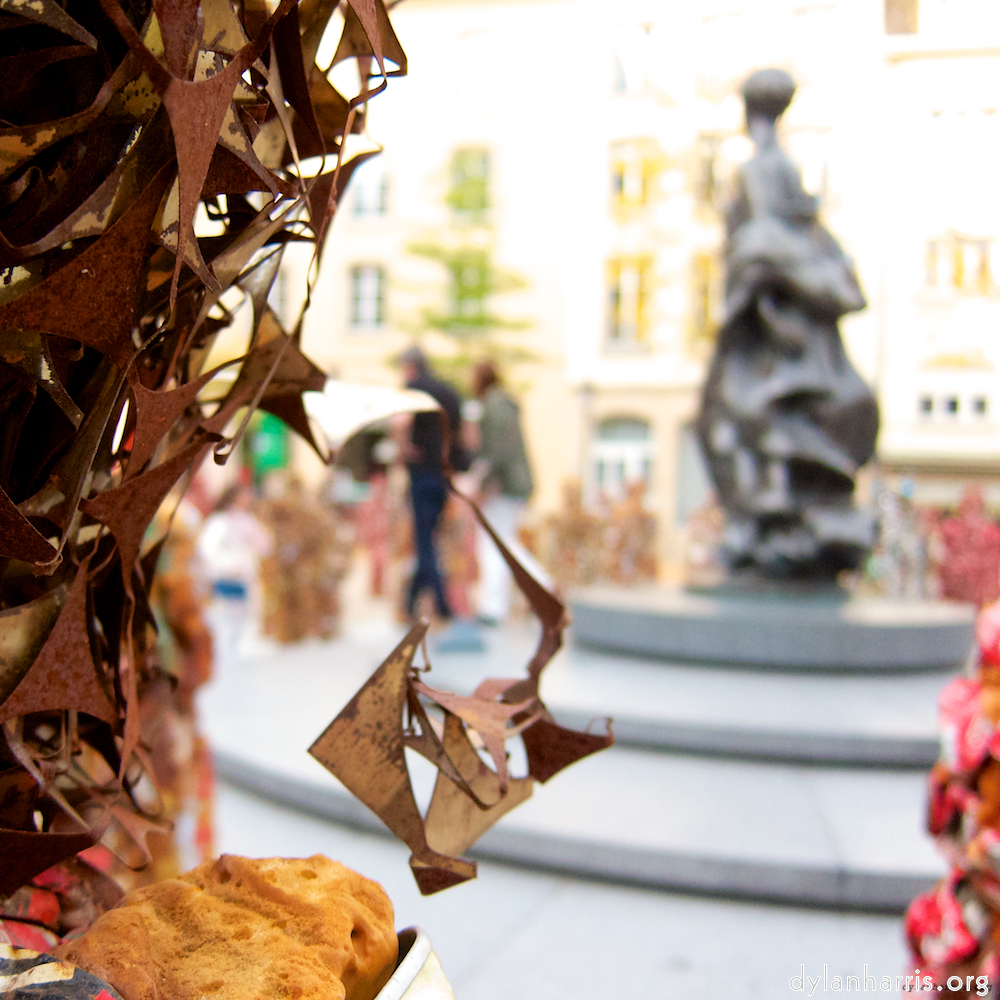 image: This is &lsquo;sculpture (iii) 7&rsquo;.