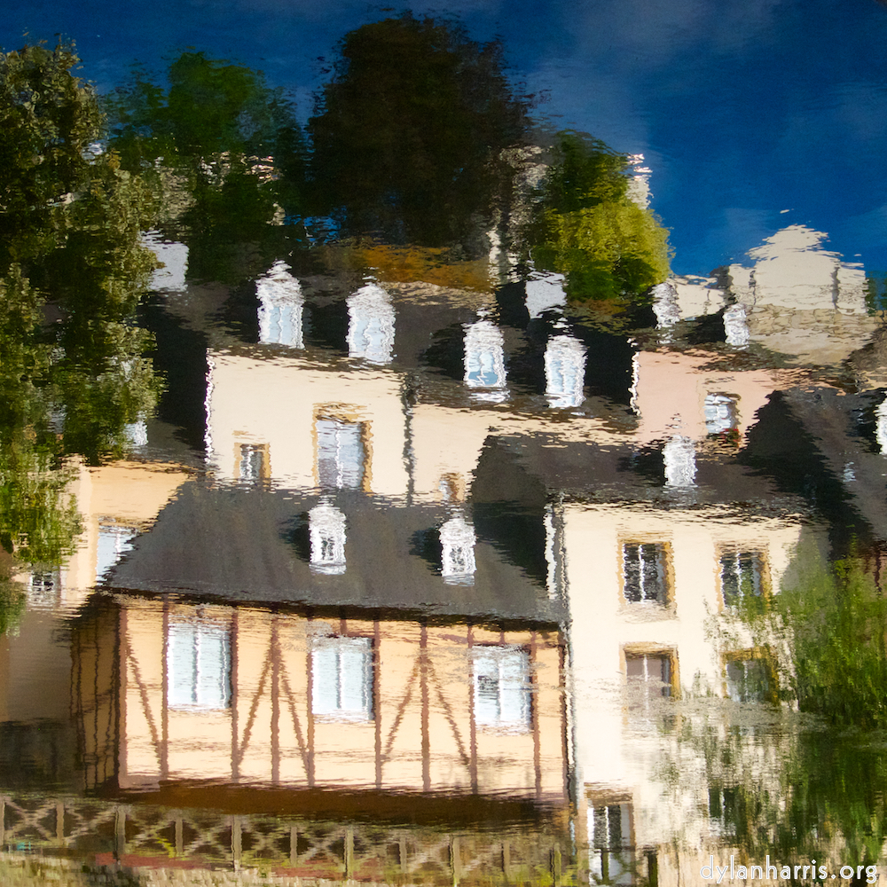 image: This is &lsquo;grund (ix) 3&rsquo;.
