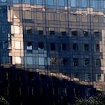image: Image from the photoset &lsquo;la d&eacute;fense (ii)&rsquo;.
