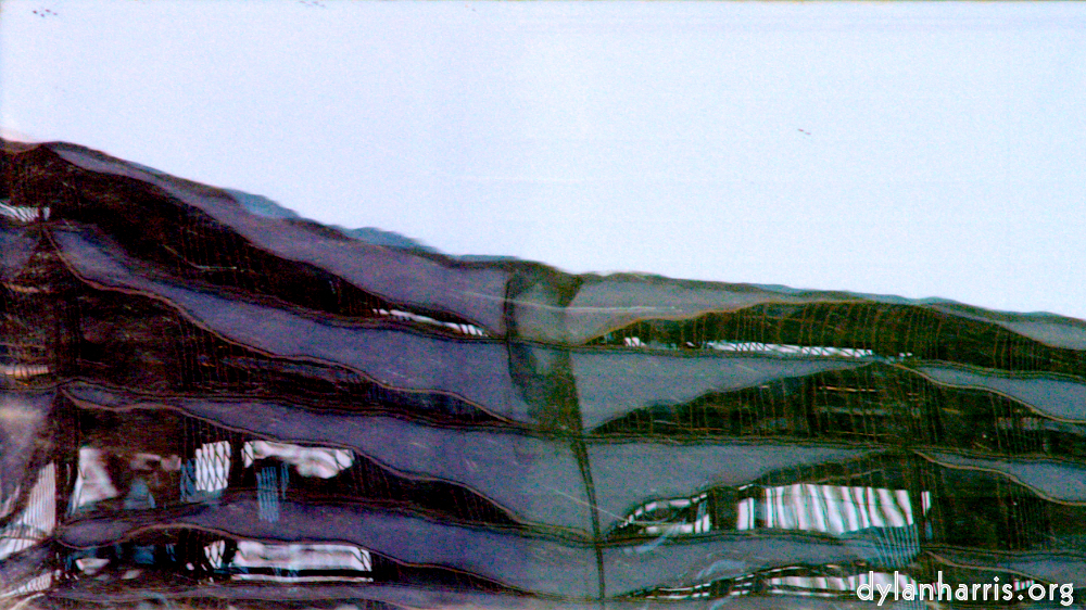 image: This is &lsquo;la d&eacute;fense (il) 1&rsquo;.