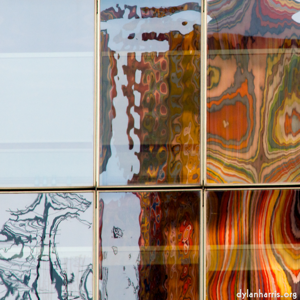 image: This is &lsquo;la d&eacute;fense (ix) 1&rsquo;.