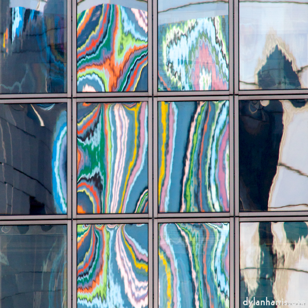 image: This is &lsquo;la d&eacute;fense (ix) 3&rsquo;.
