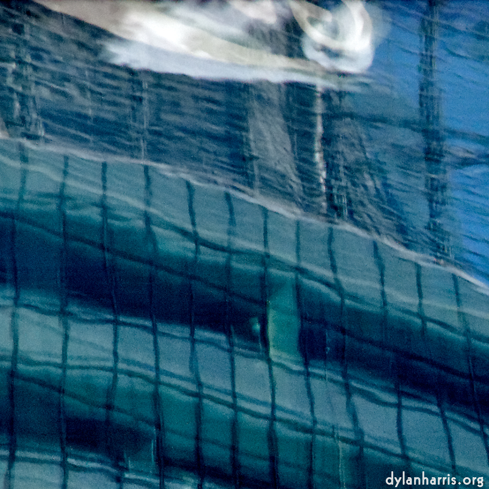 image: This is &lsquo;la d&eacute;fense (xix) 9&rsquo;.
