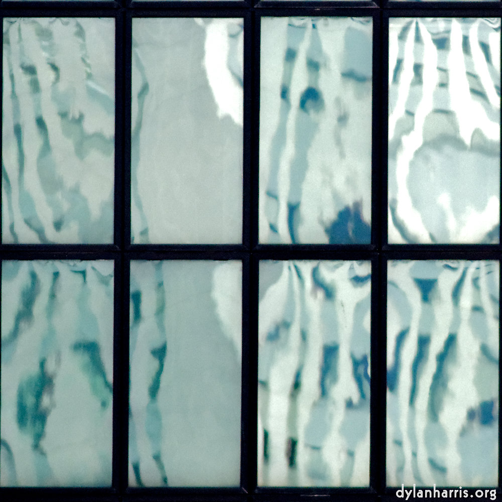 image: This is &lsquo;la d&eacute;fense (xxii) 5&rsquo;.