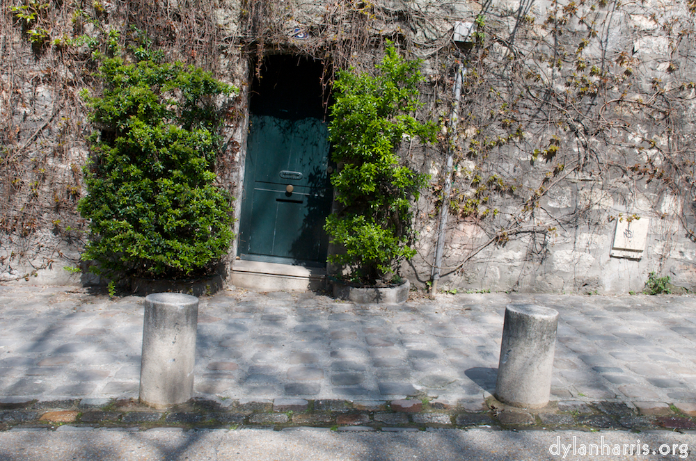 image: This is &lsquo;montmartre (vii) 3&rsquo;.