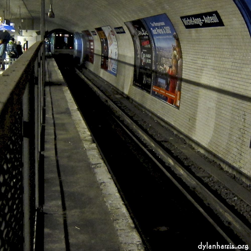 image: This is &lsquo;metro (iii) 3&rsquo;.