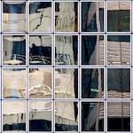 image: Image from the photoset &lsquo;la d&eacute;fense (xi)&rsquo;.
