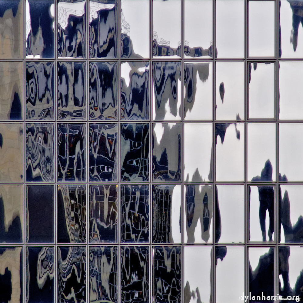 image: This is &lsquo;la d&eacute;fense (xiii) 4&rsquo;.