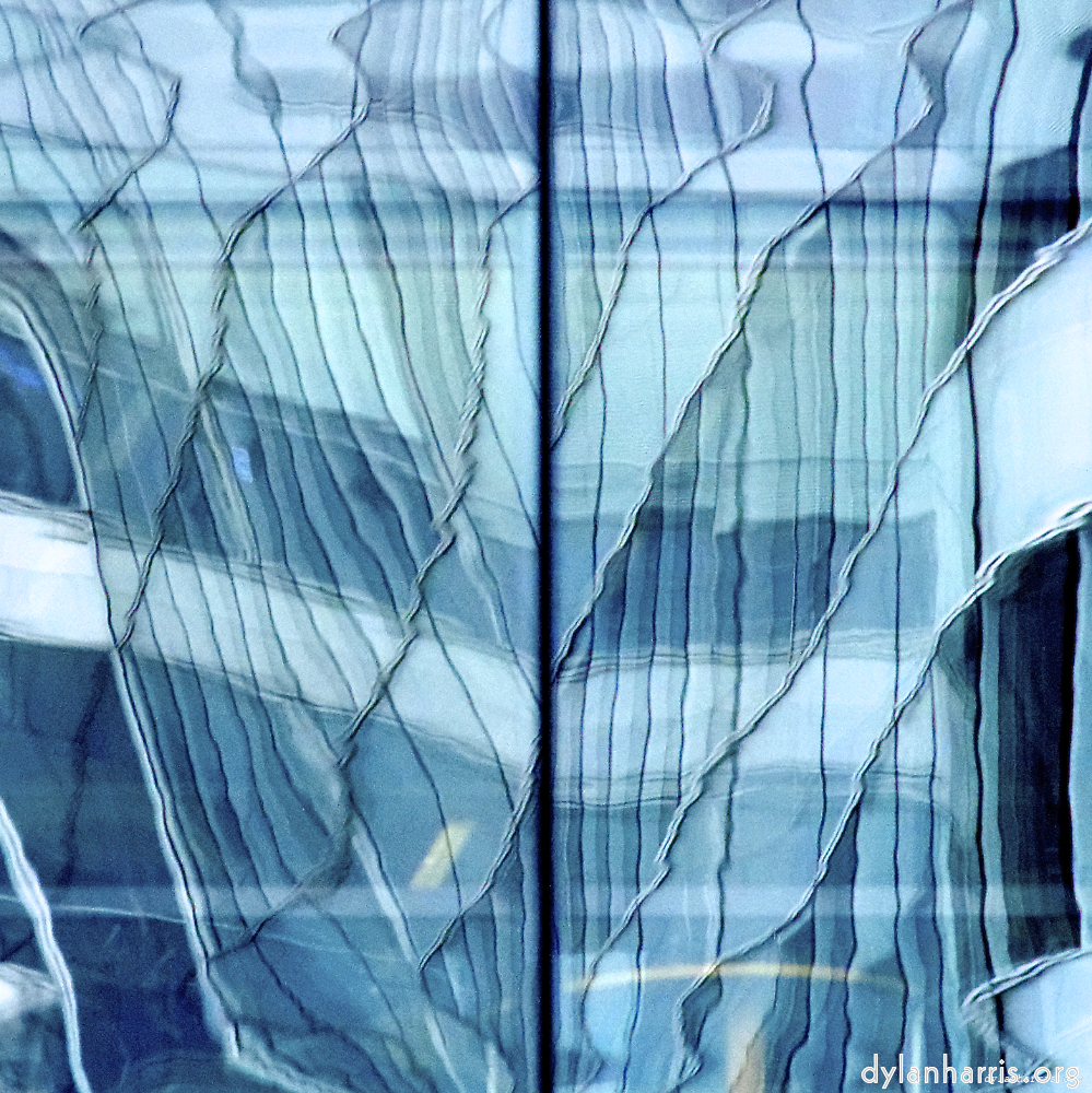 image: This is &lsquo;la d&eacute;fense (xiv) 2&rsquo;.