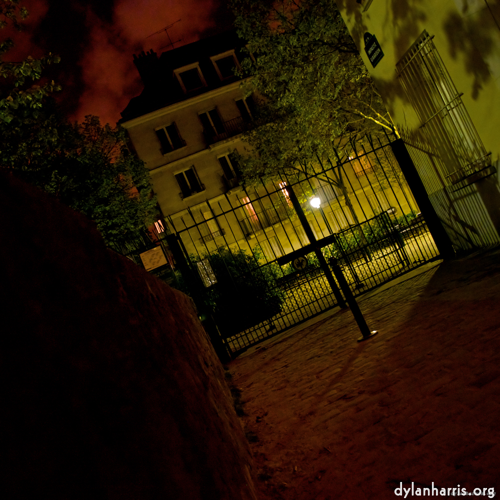 image: This is &lsquo;montmartre (viii) 3&rsquo;.