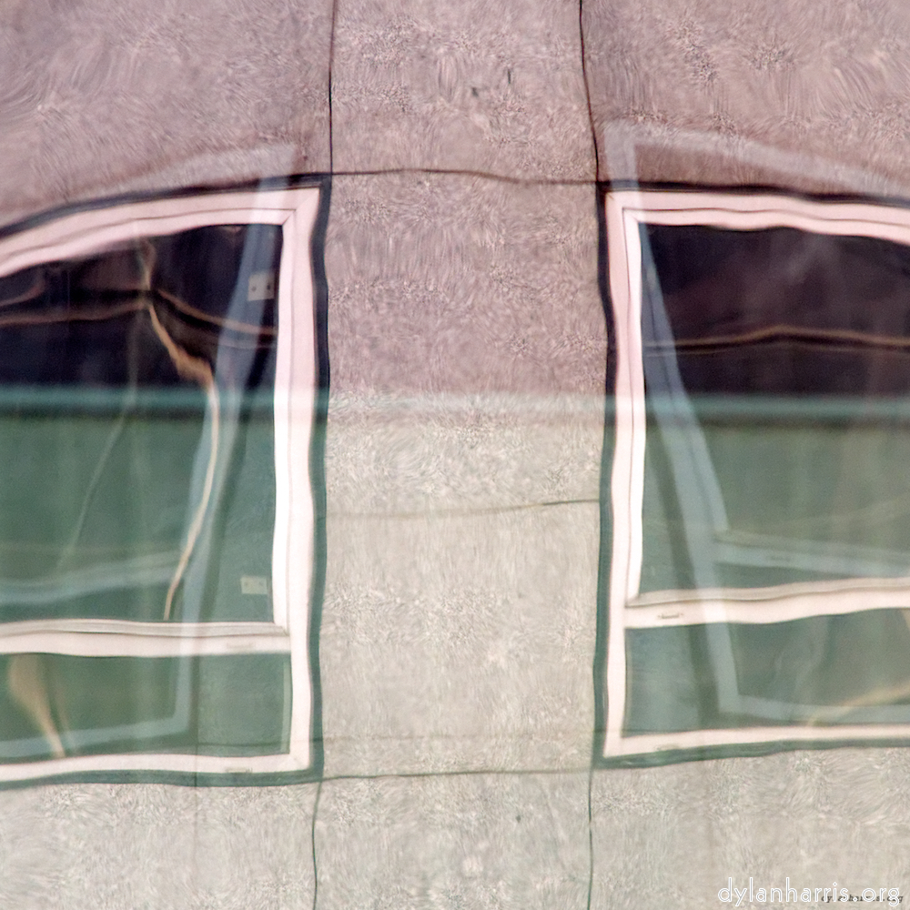 image: This is &lsquo;la d&eacute;fense (xxv) 2&rsquo;.