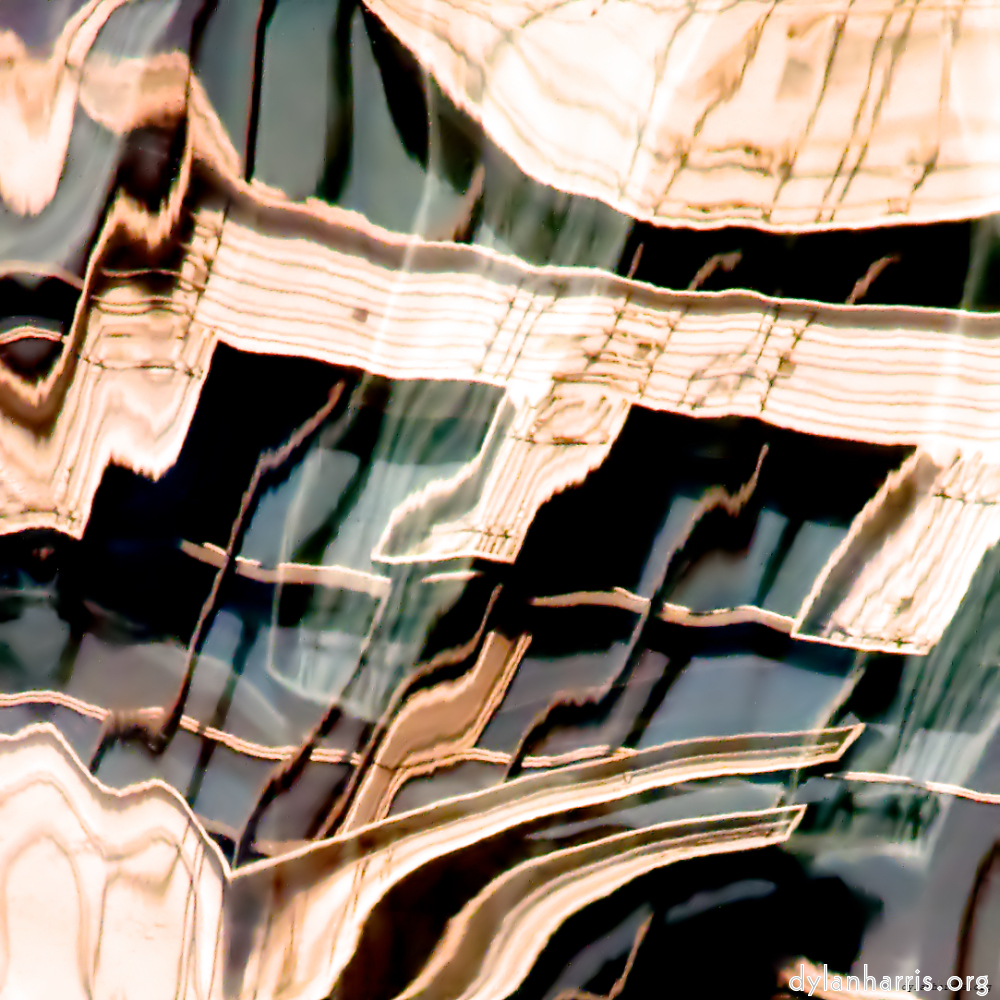 image: This is &lsquo;la d&eacute;fense (xxix) 5&rsquo;.