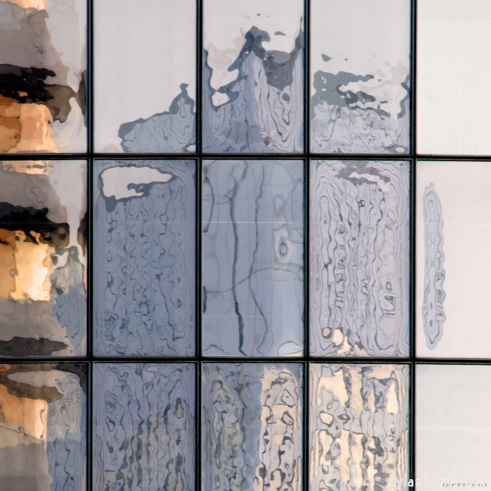Image 'la d&eacute;fense (xxx) 7'.
