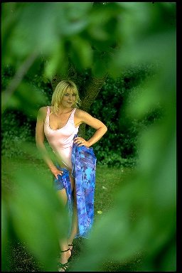 image: Sue (1/3)
