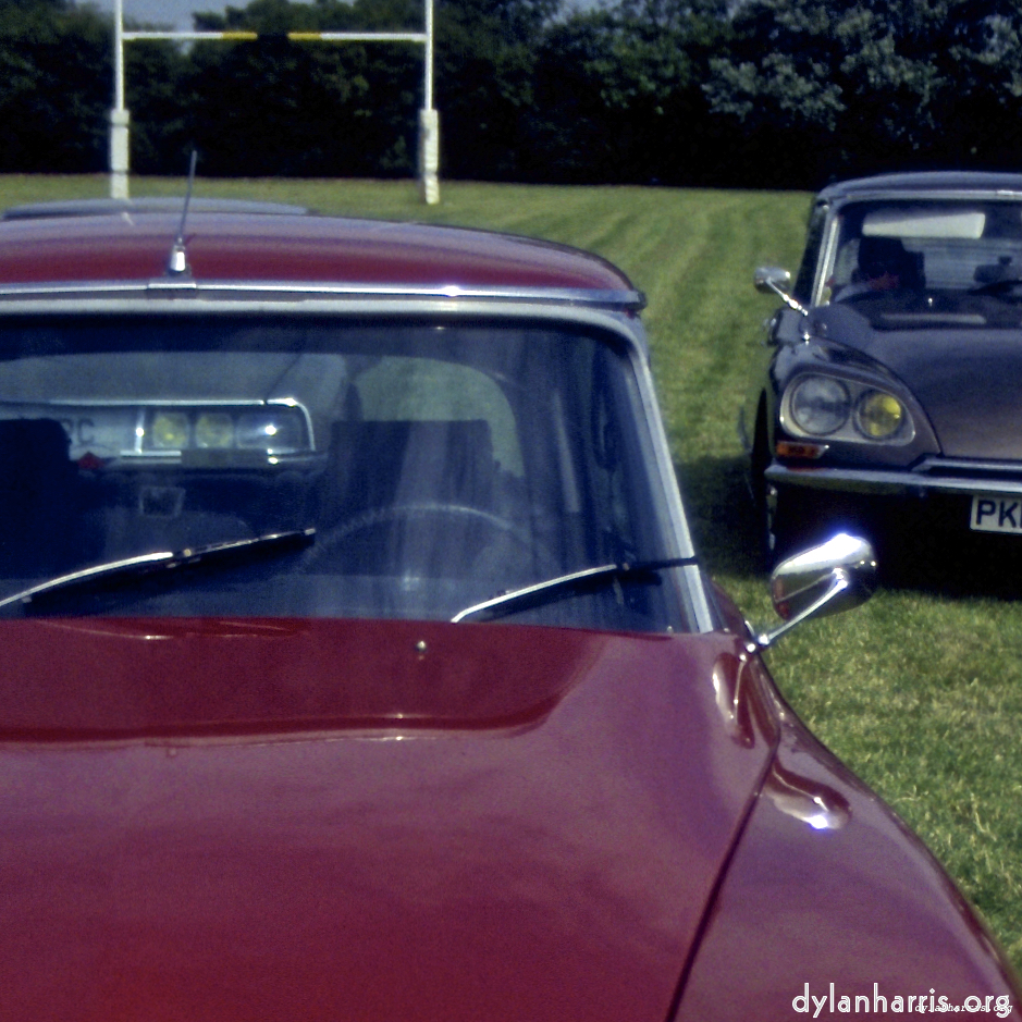 image: This is &lsquo;citro&euml;n (iv) 2&rsquo;.