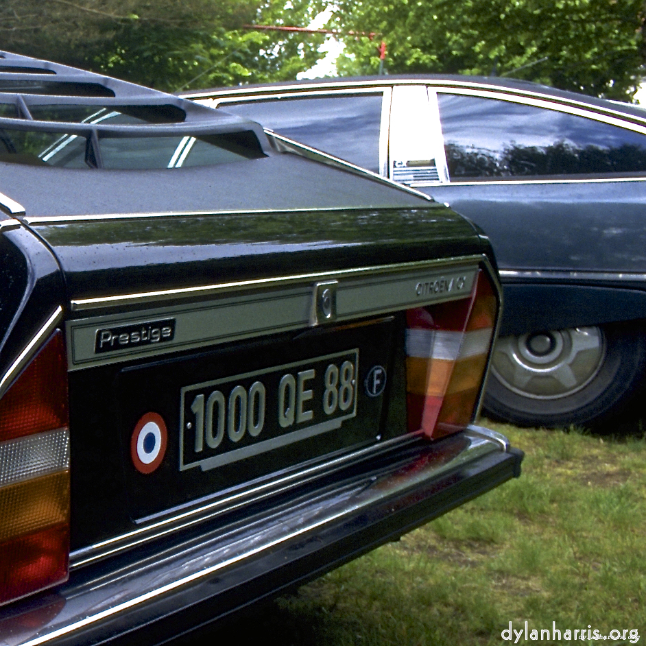 image: citro&euml;n