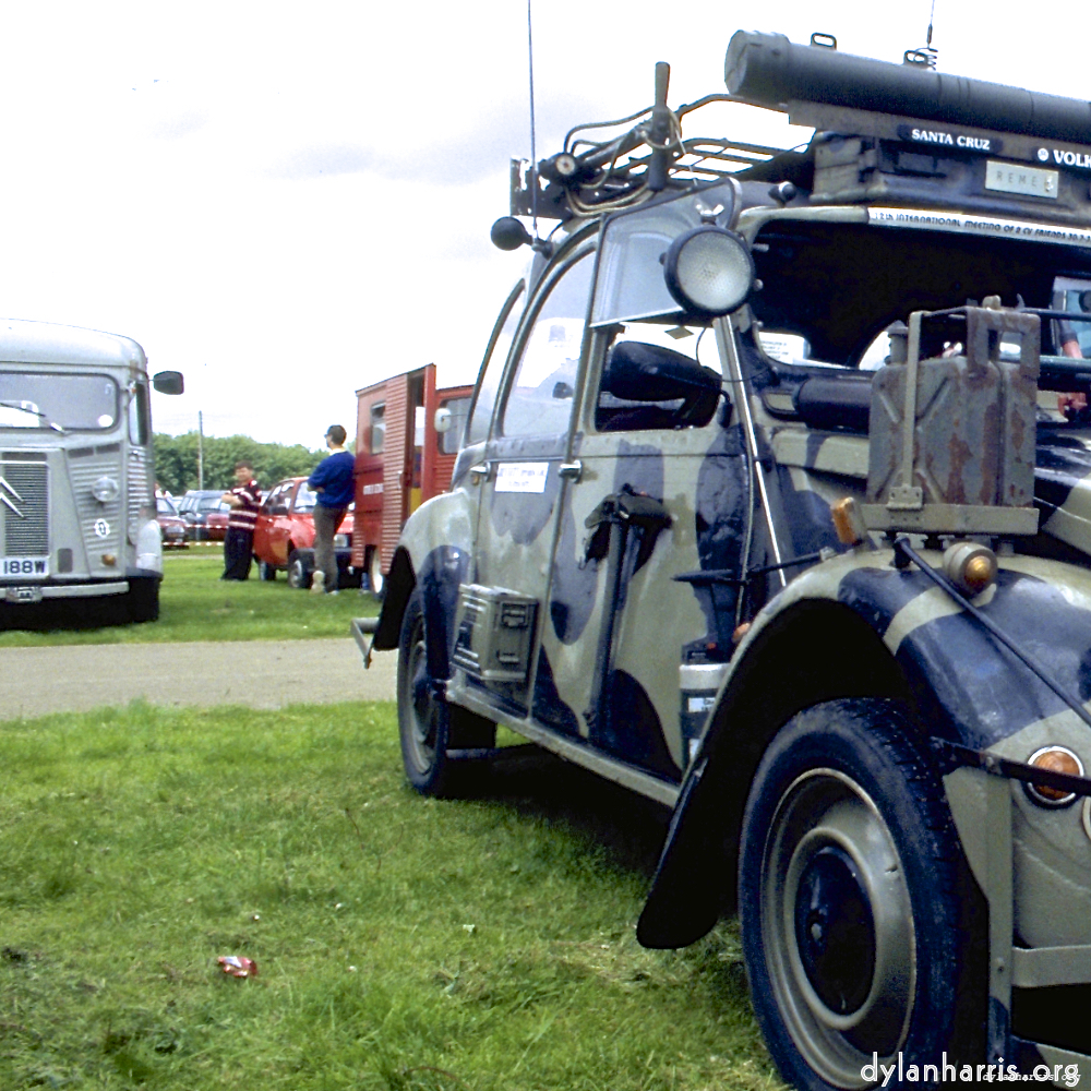 image: This is &lsquo;citro&euml;n (vii) 3&rsquo;.