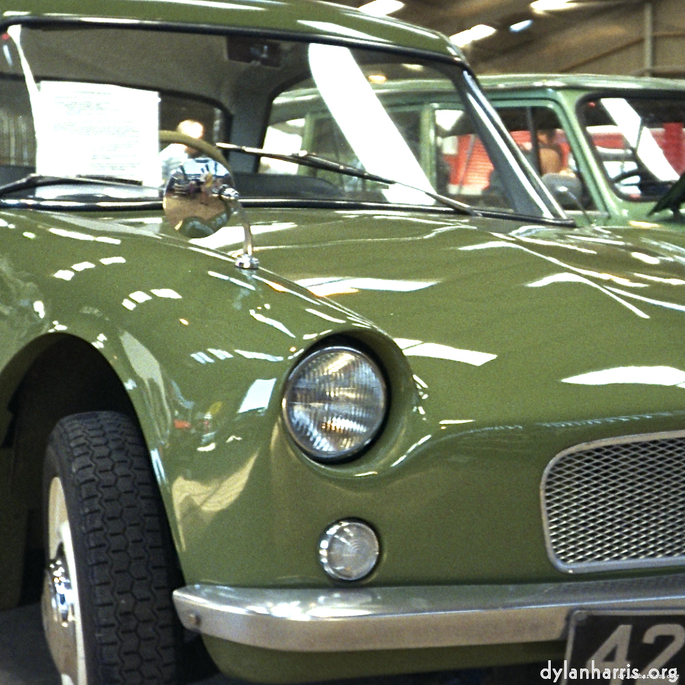 image: This is &lsquo;citro&euml;n (xi) 4&rsquo;.