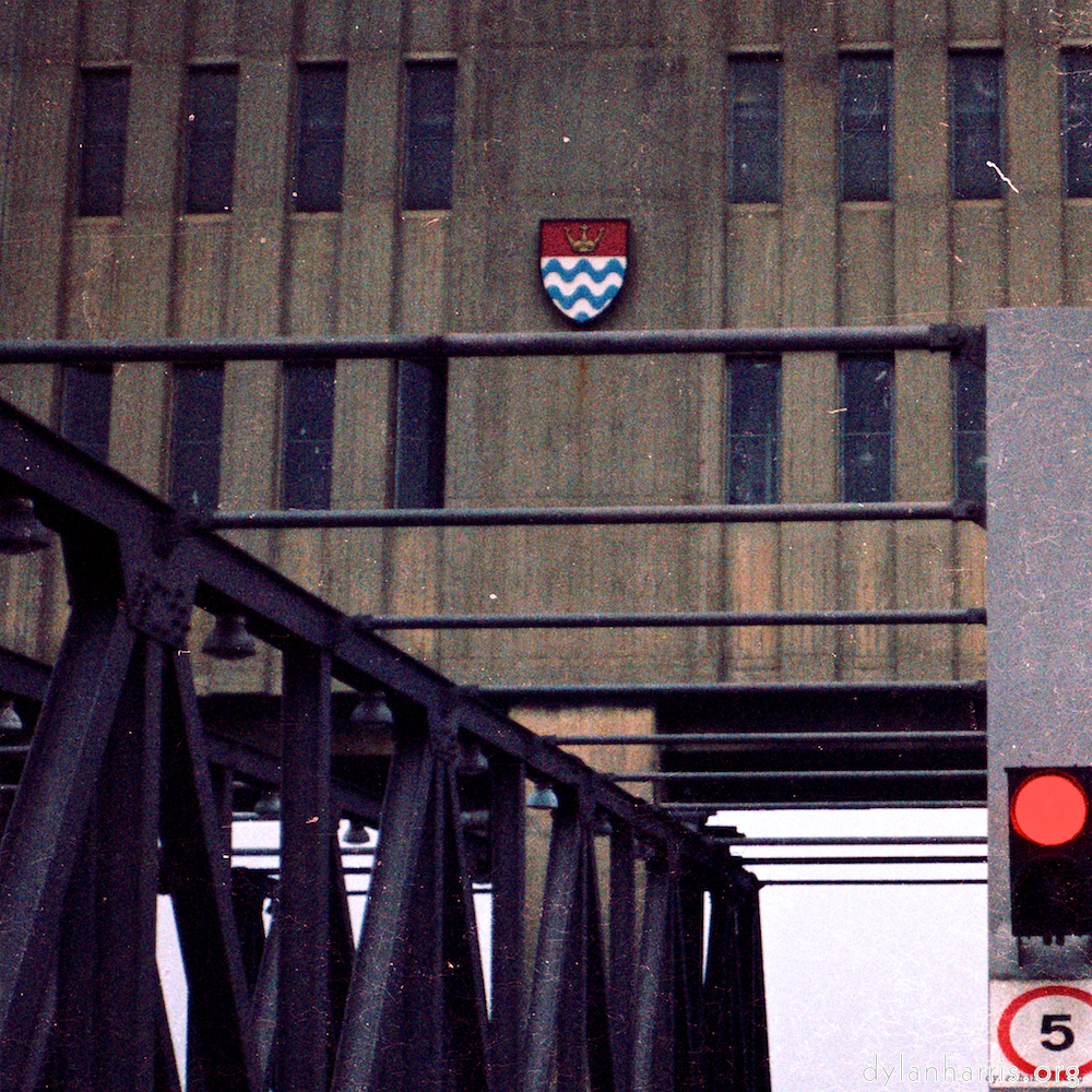 image: This is &lsquo;woolwich (v) 3&rsquo;.