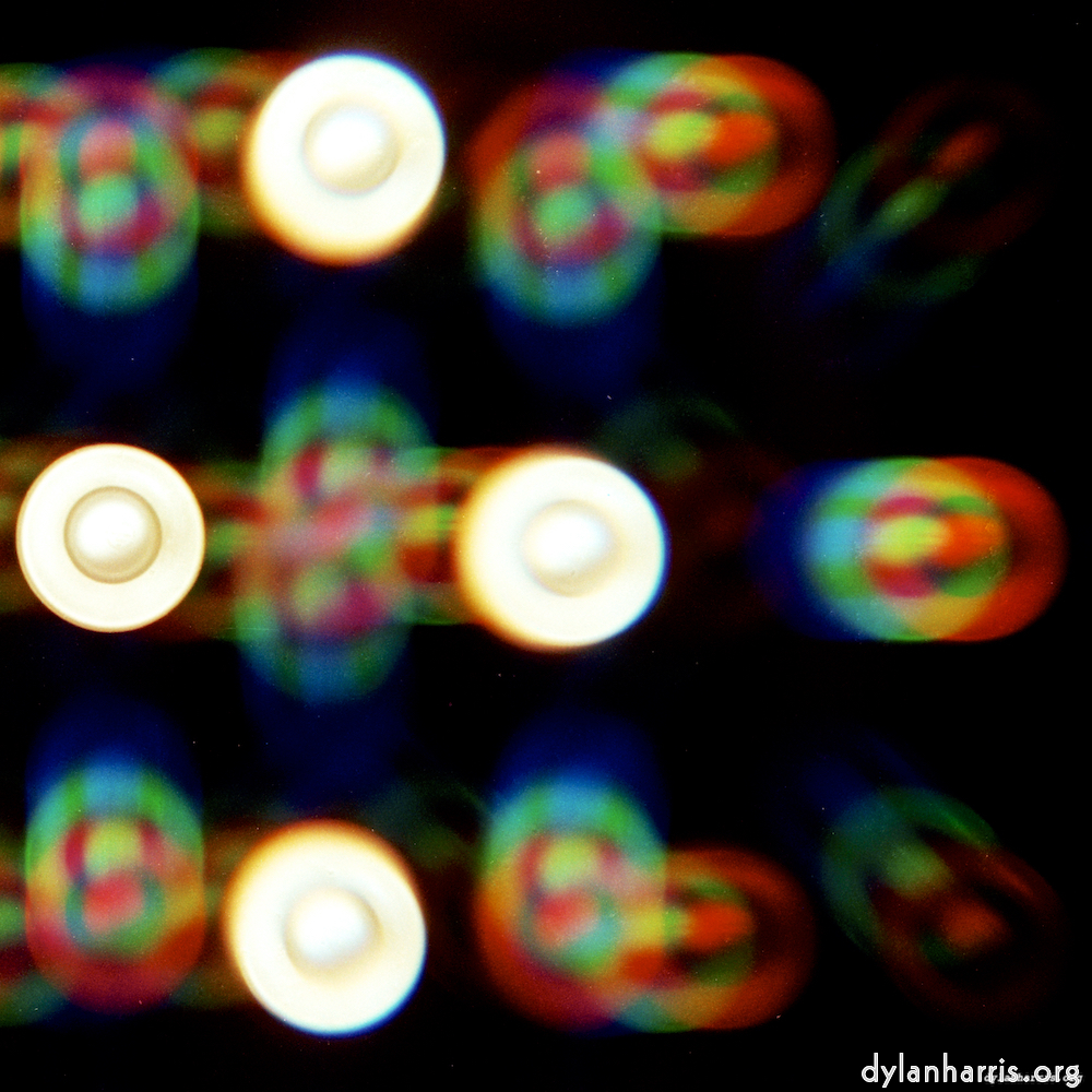 image: Voici &lsquo;abstrait (vii) 2&rsquo;.