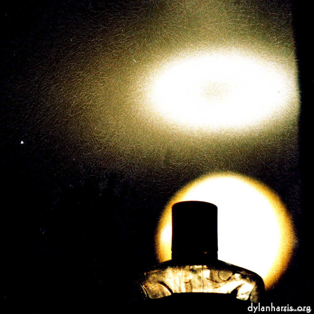image: D&euml;st ass &lsquo;abstrakt (ix) 4&rsquo;.