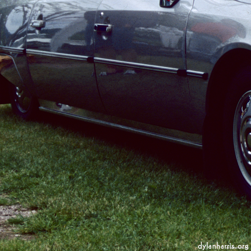 image: This is &lsquo;citro&euml;n (xxii) 1&rsquo;.