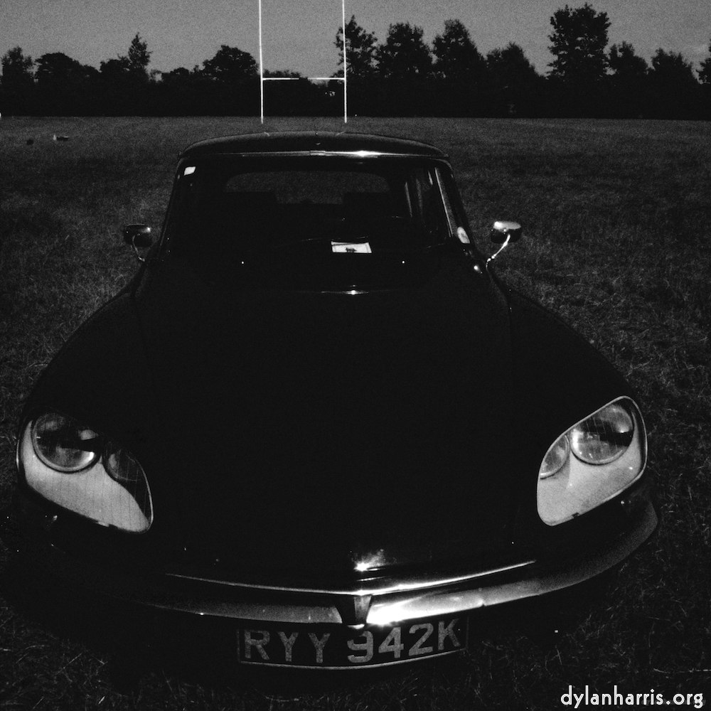 image: This is &lsquo;citro&euml;n (xix) 4&rsquo;.