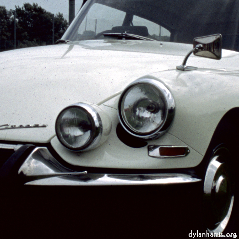 image: This is &lsquo;citro&euml;n (xxiii) 1&rsquo;.