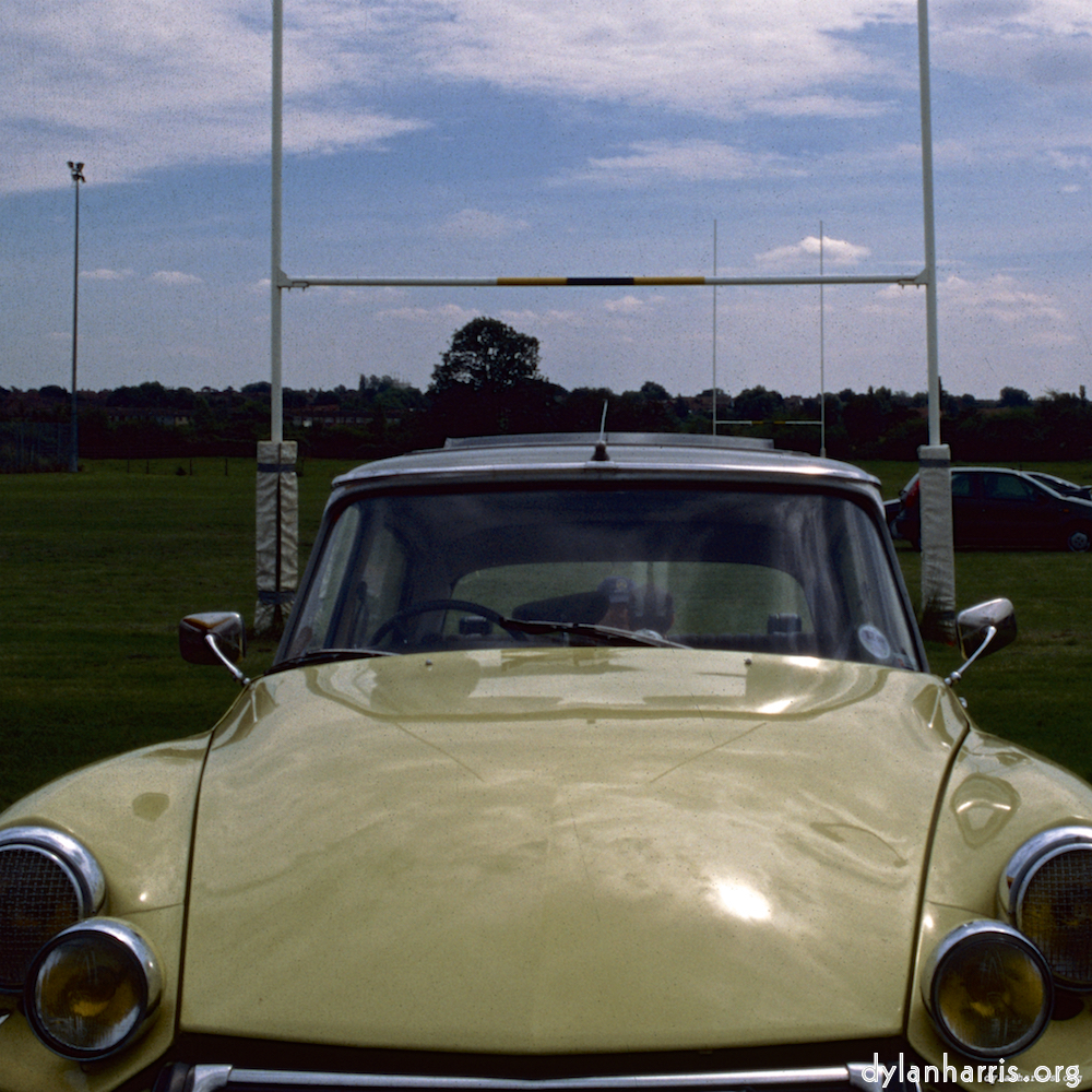 image: This is &lsquo;citro&euml;n (xxiii) 6&rsquo;.