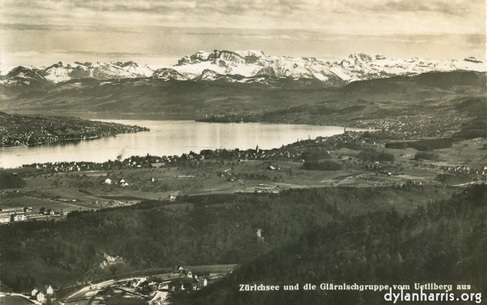 image: Z&uuml;richsee und die Gl&auml;rnischgruppe vom Uetliberg aus. [[ Lake Z&uuml;rich & the Alps from the Uetliberg. ]]