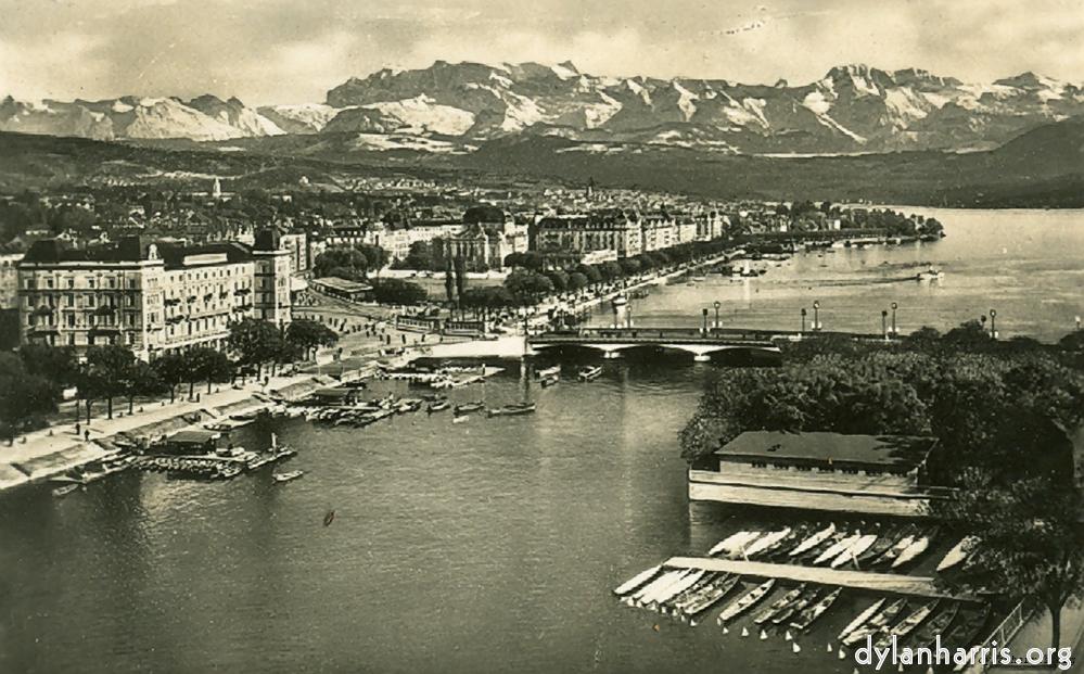 image: Lake Z&uuml;rich & the Alps.